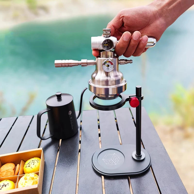 Pneumatic Coffee Maker